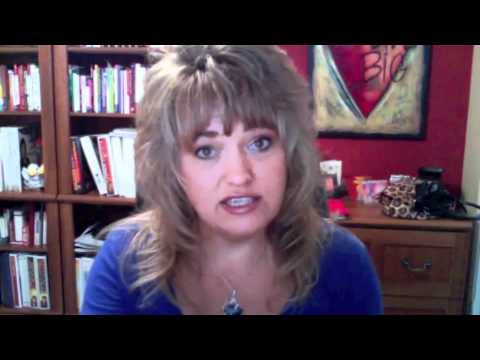 Video Tip From Kat — Using CDs for Freebies and Giveaways