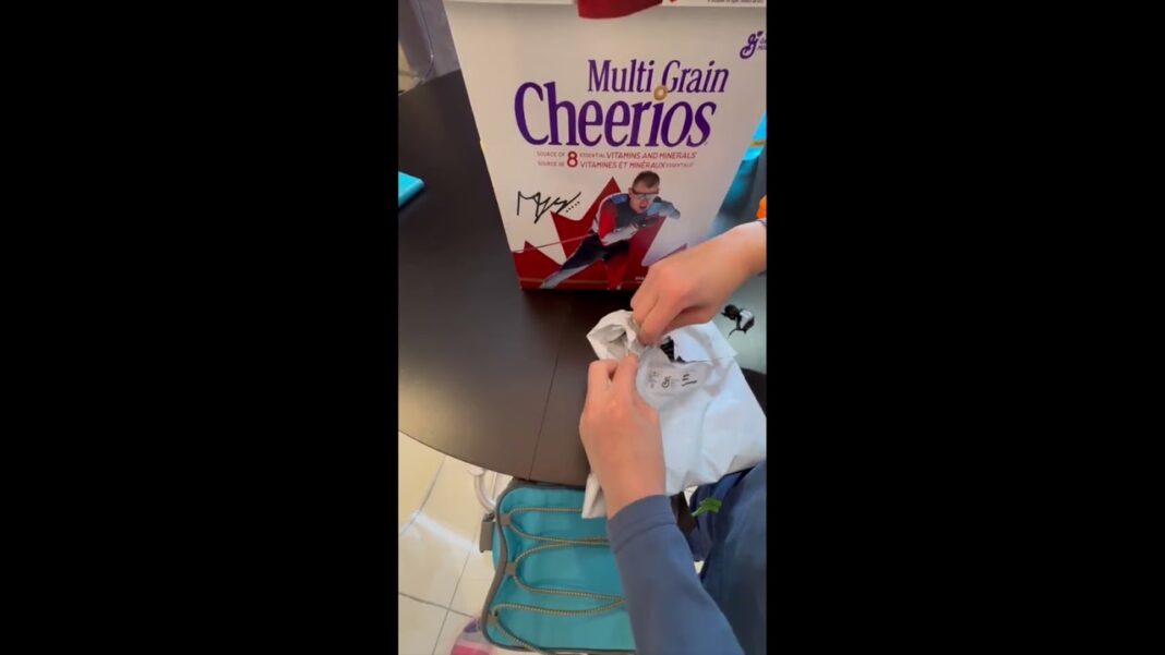 Free toque from cheerios!!!#freebies #giveaway #giveaways #freebie #cheerios #cheerio