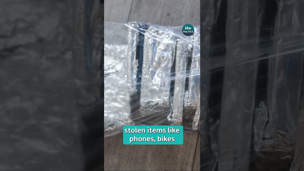 UK to allow officers warrantless home searches to find stolen mobile phones