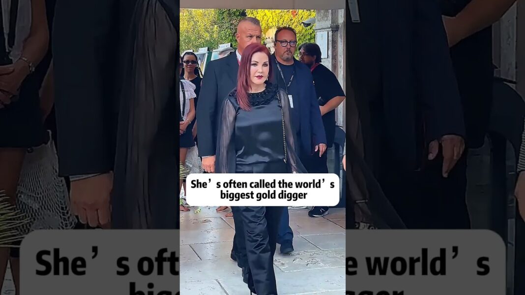 She's often called the world's biggest gold digger#celebrity #celebritynews #shortsfeed#shorts